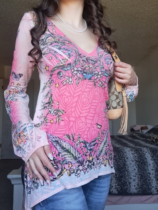 Butterfly Dropout Tops - Butterfly Dropout Vintage y2k Pink Long Sleeve Top Size Small